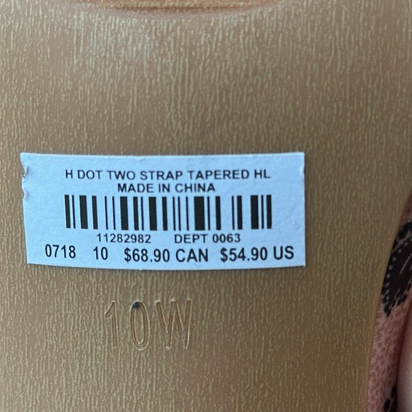 Torrid Paisley Dot Sandals Ankle Strap Pink Polk Dots High Heel Like New 10WIDE - Picture 14 of 15